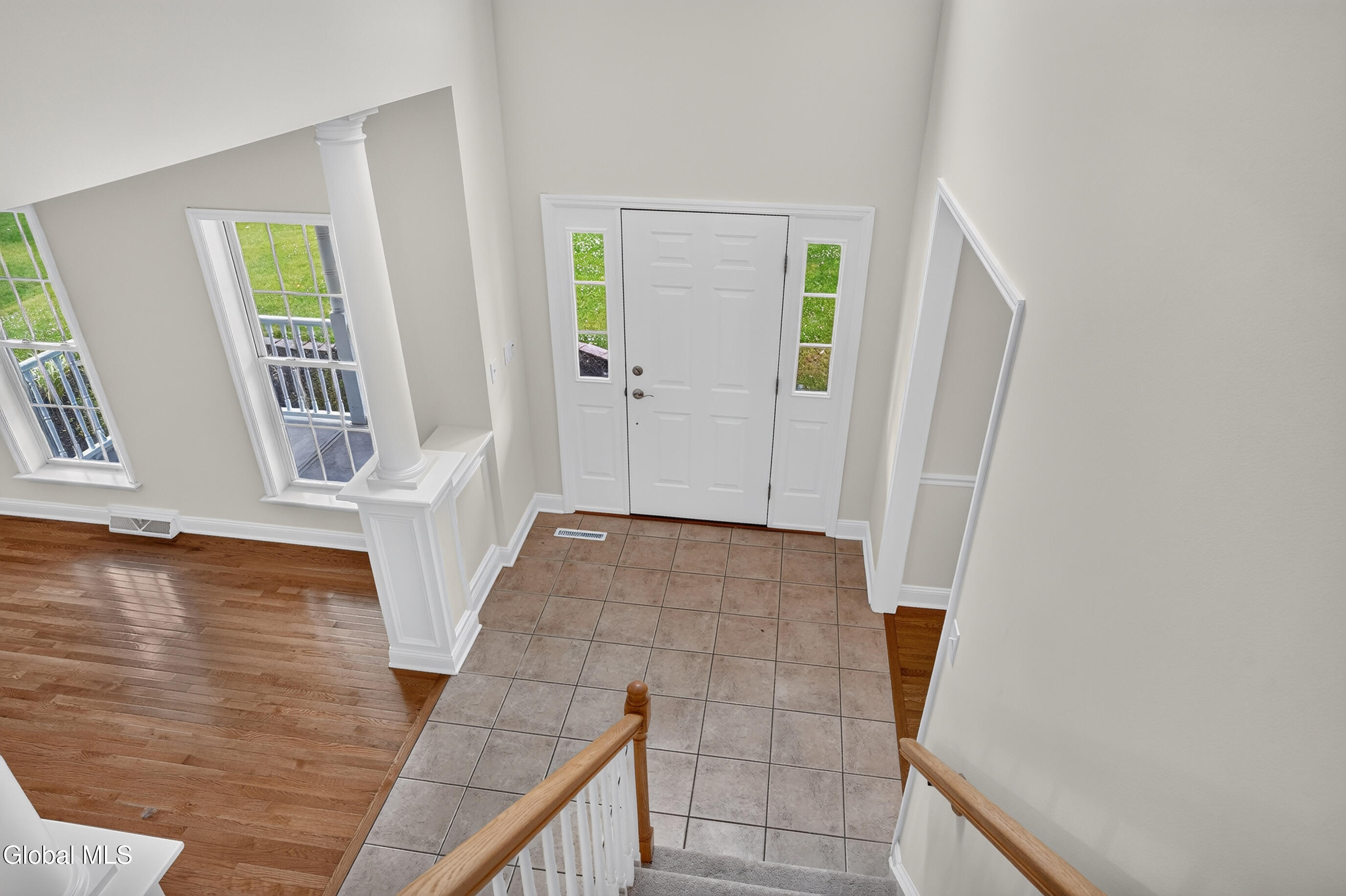 10 Reynolds Court Delmar NY 12054