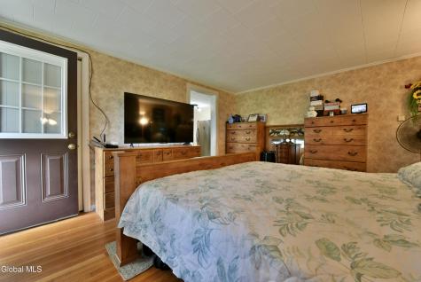 171-173 Saratoga Avenue Waterford NY 12188