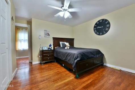 171-173 Saratoga Avenue Waterford NY 12188