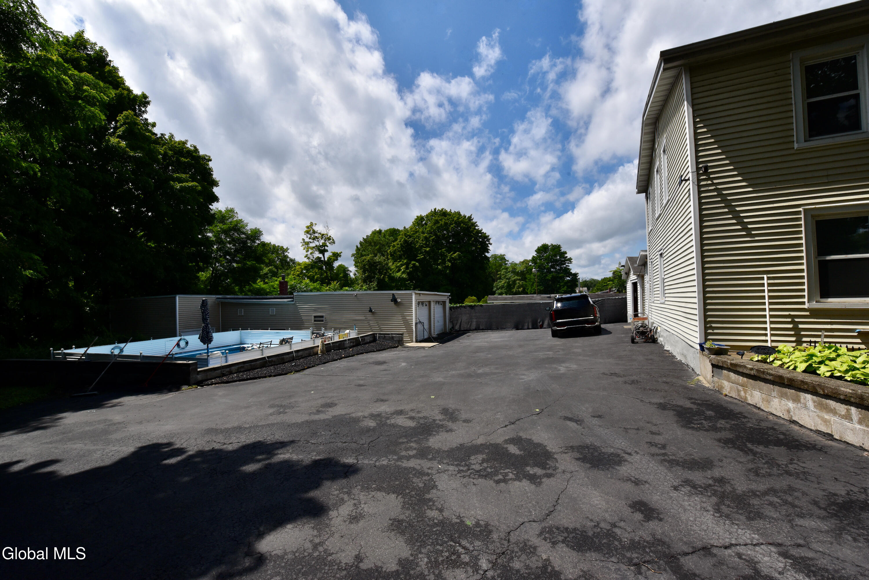 171-173 Saratoga Avenue Waterford NY 12188