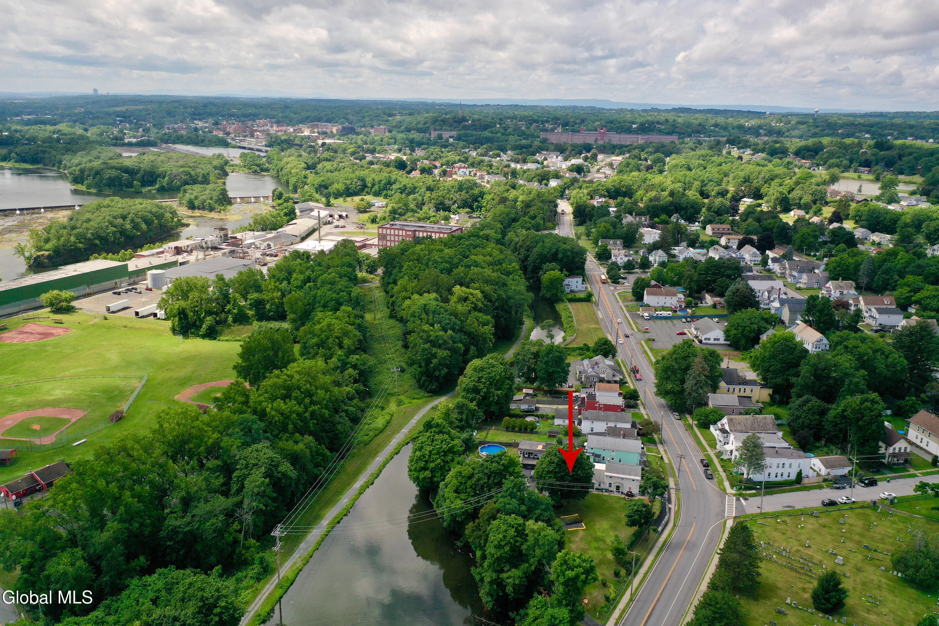 171-173 Saratoga Avenue Waterford NY 12188