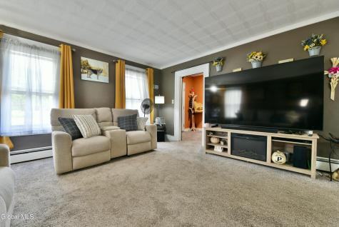 171-173 Saratoga Avenue Waterford NY 12188