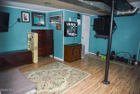3 Uncas Drive Glenville NY 12302