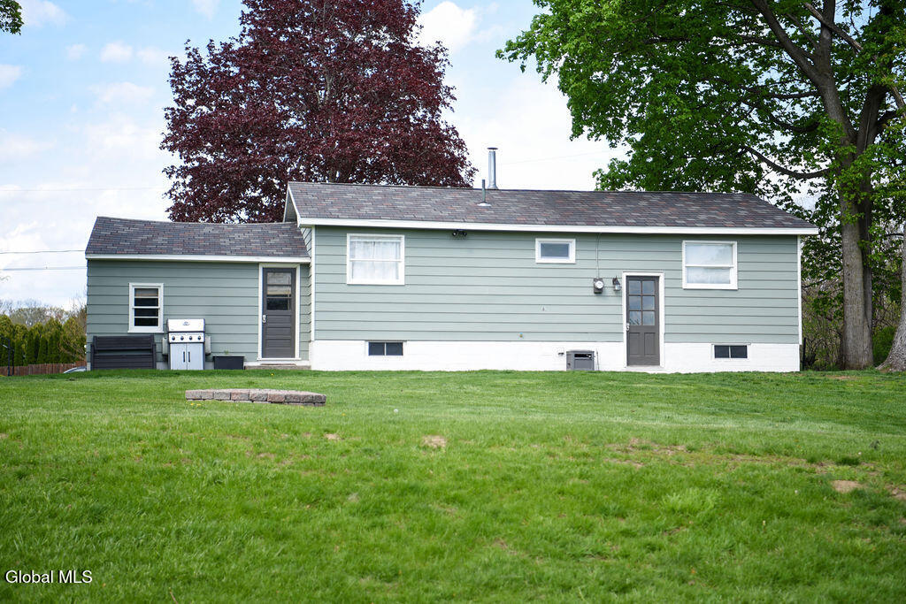 3 Uncas Drive Glenville NY 12302