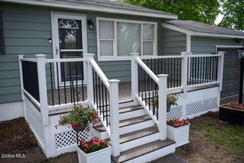 3 Uncas Drive Glenville NY 12302