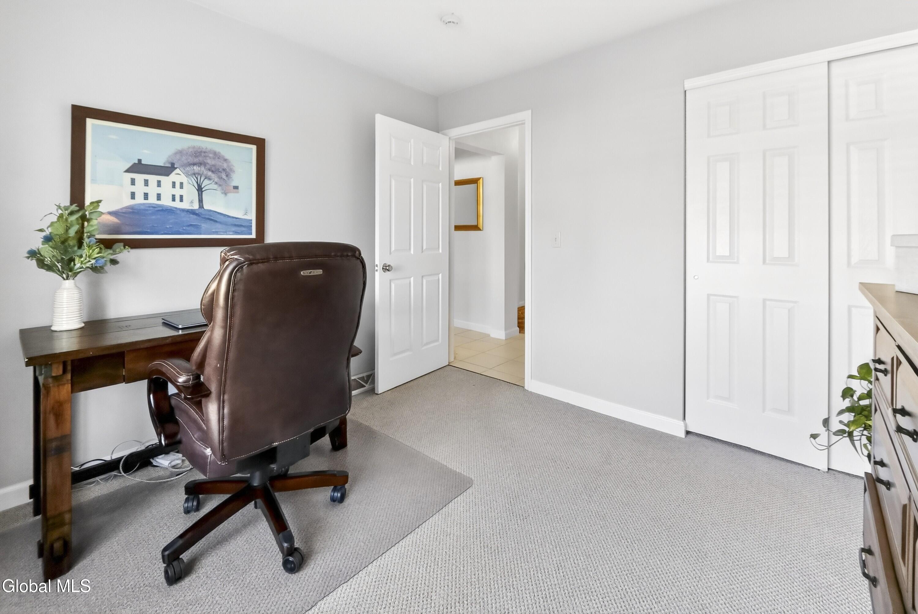 6 Danbury Court Clifton Park NY 12065