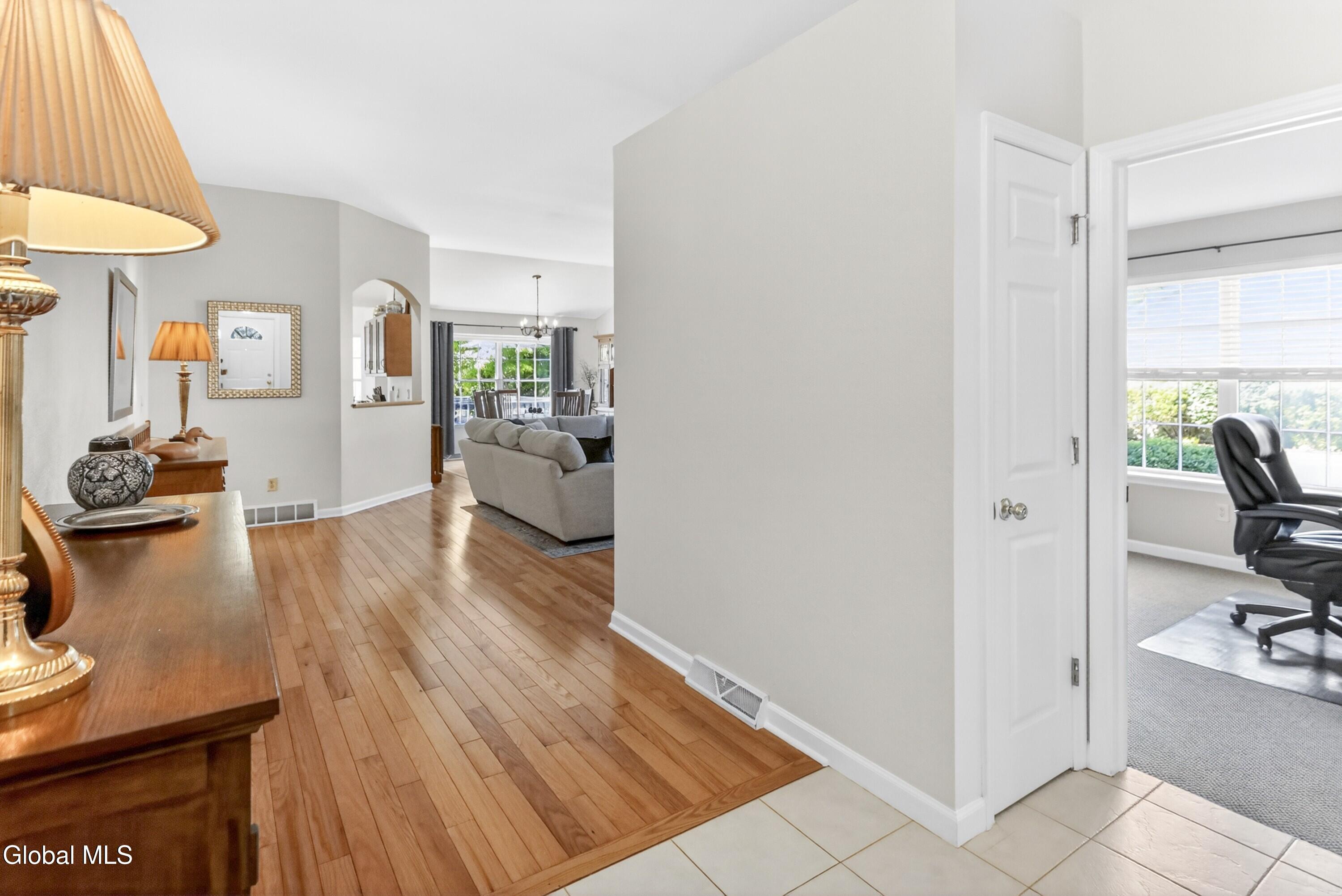 6 Danbury Court Clifton Park NY 12065
