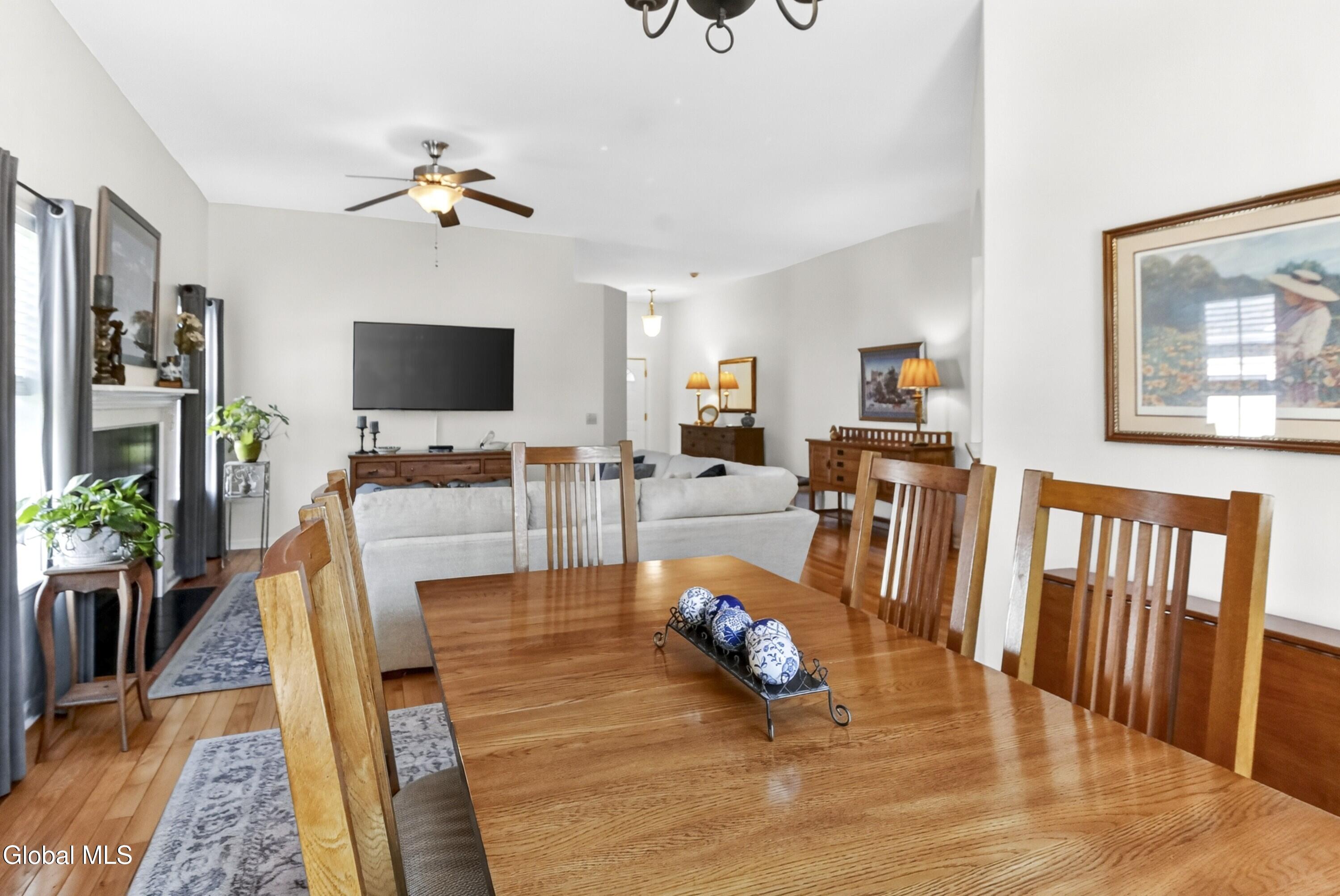 6 Danbury Court Clifton Park NY 12065