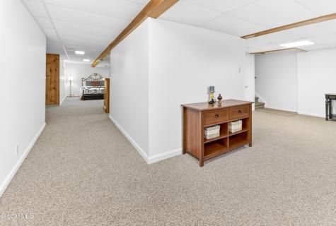 6 Danbury Court Clifton Park NY 12065