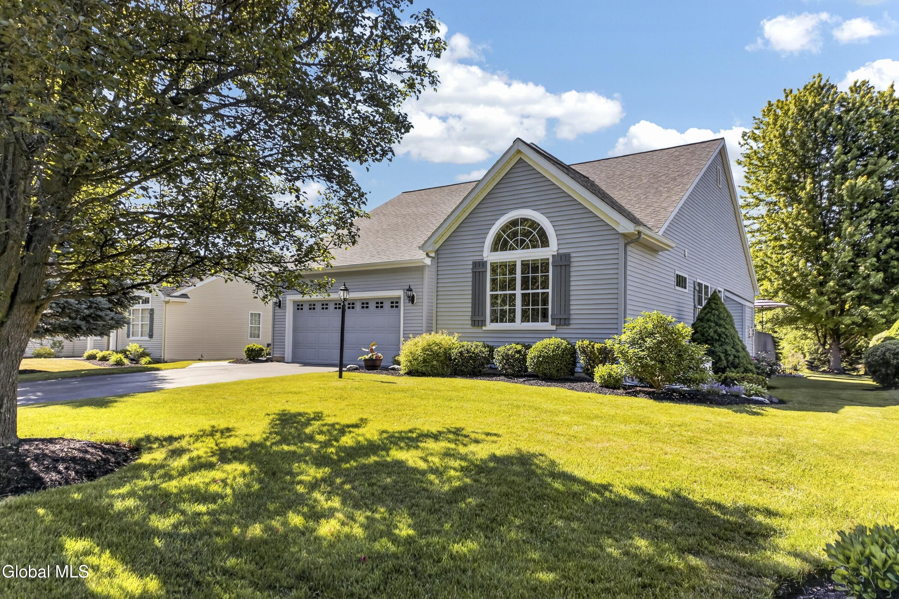 6 Danbury Court Clifton Park NY 12065