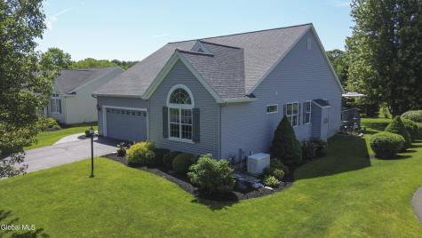 6 Danbury Court Clifton Park NY 12065