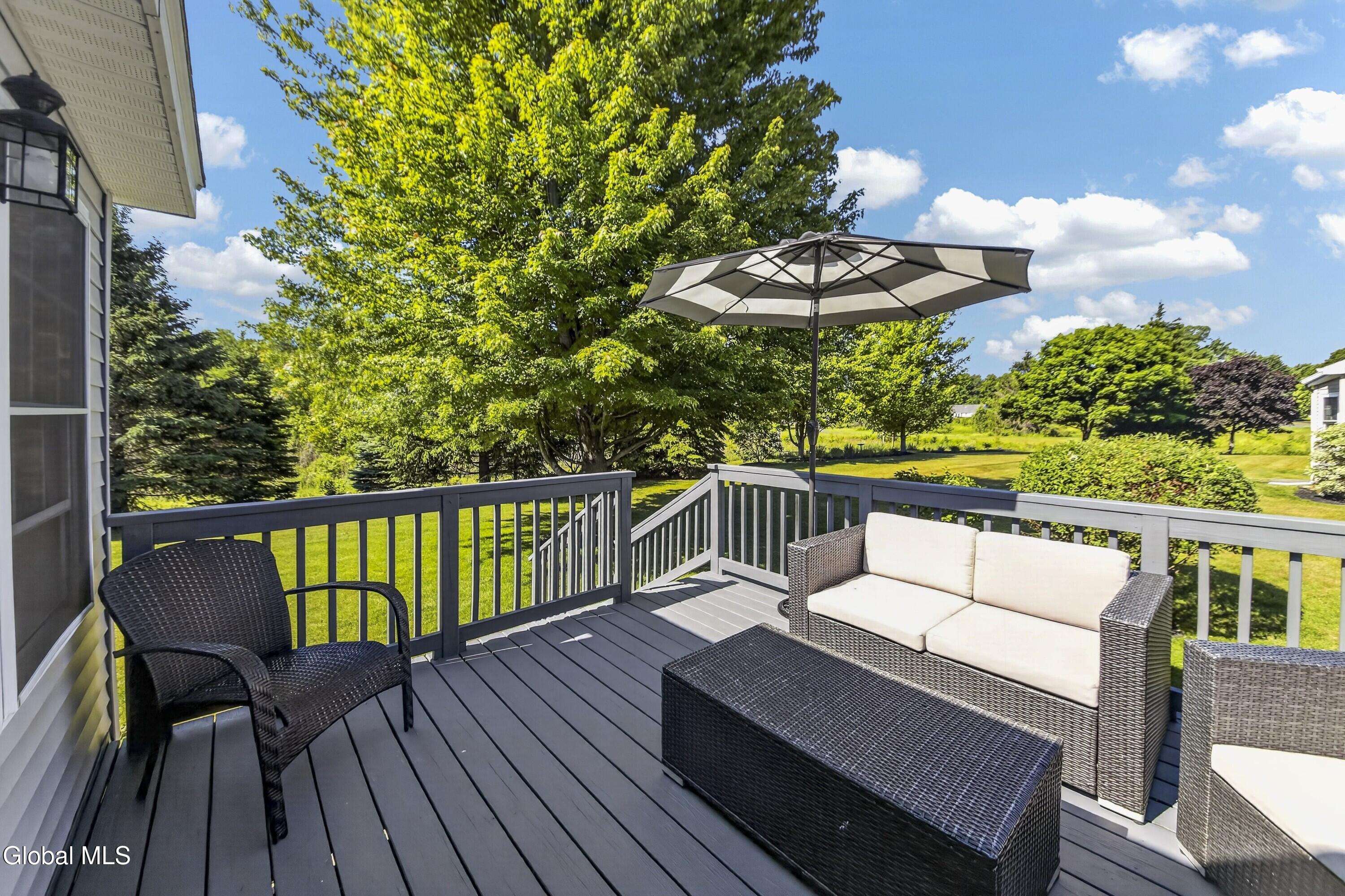 6 Danbury Court Clifton Park NY 12065