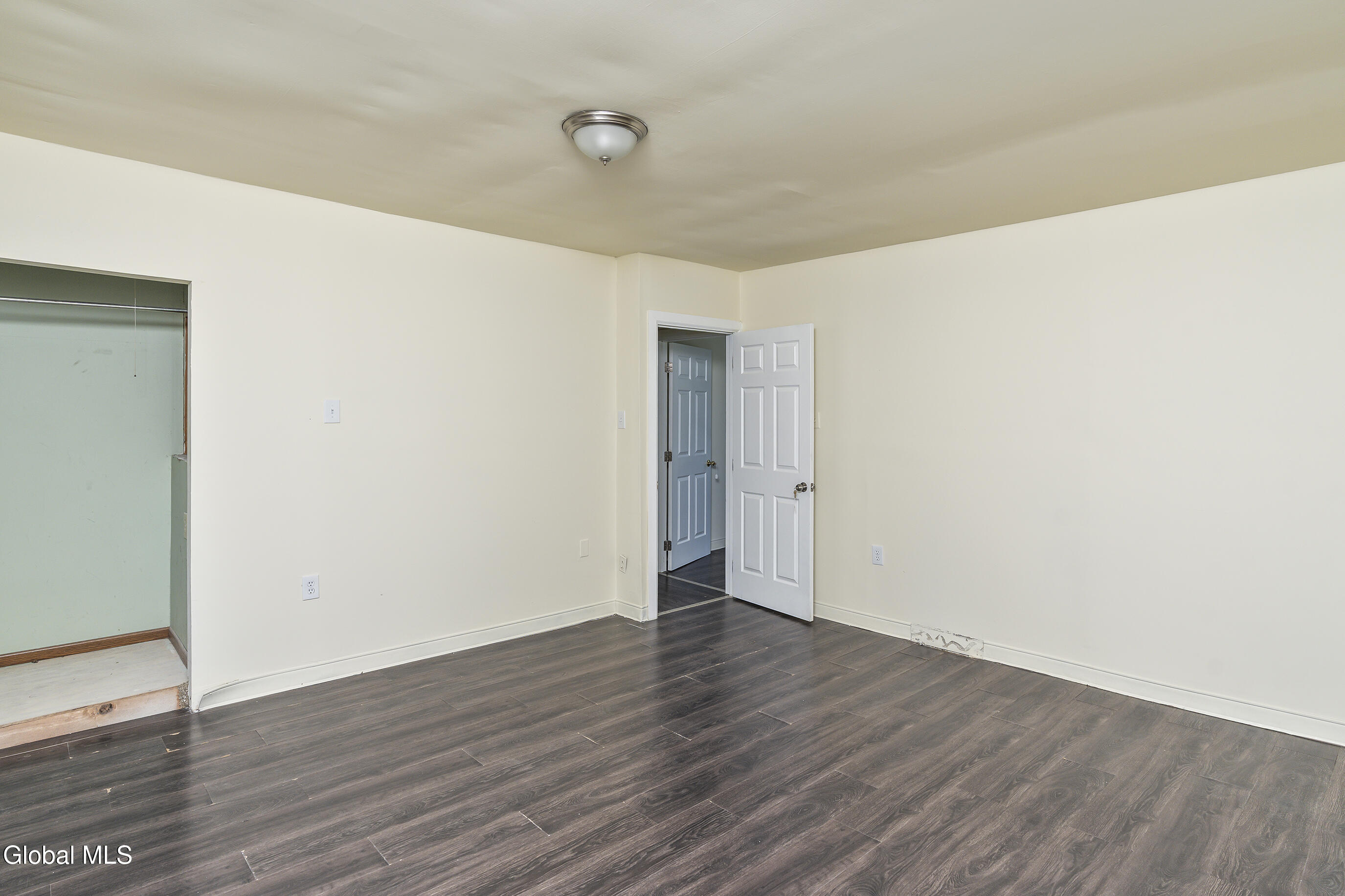 51 Elm Street Troy NY 12180