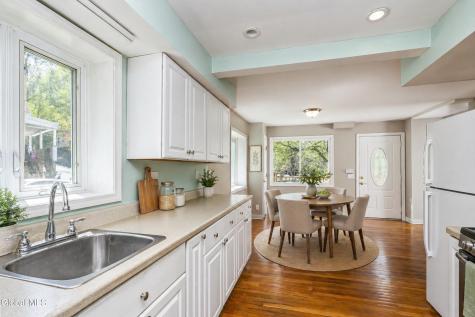 51 Elm Street Troy NY 12180