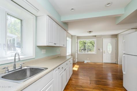51 Elm Street Troy NY 12180