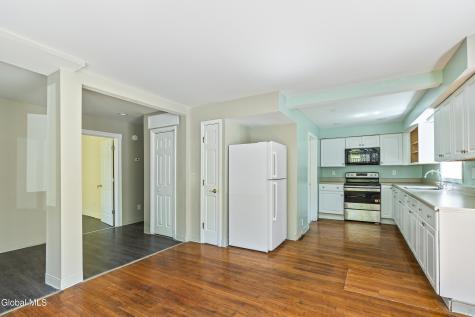 51 Elm Street Troy NY 12180