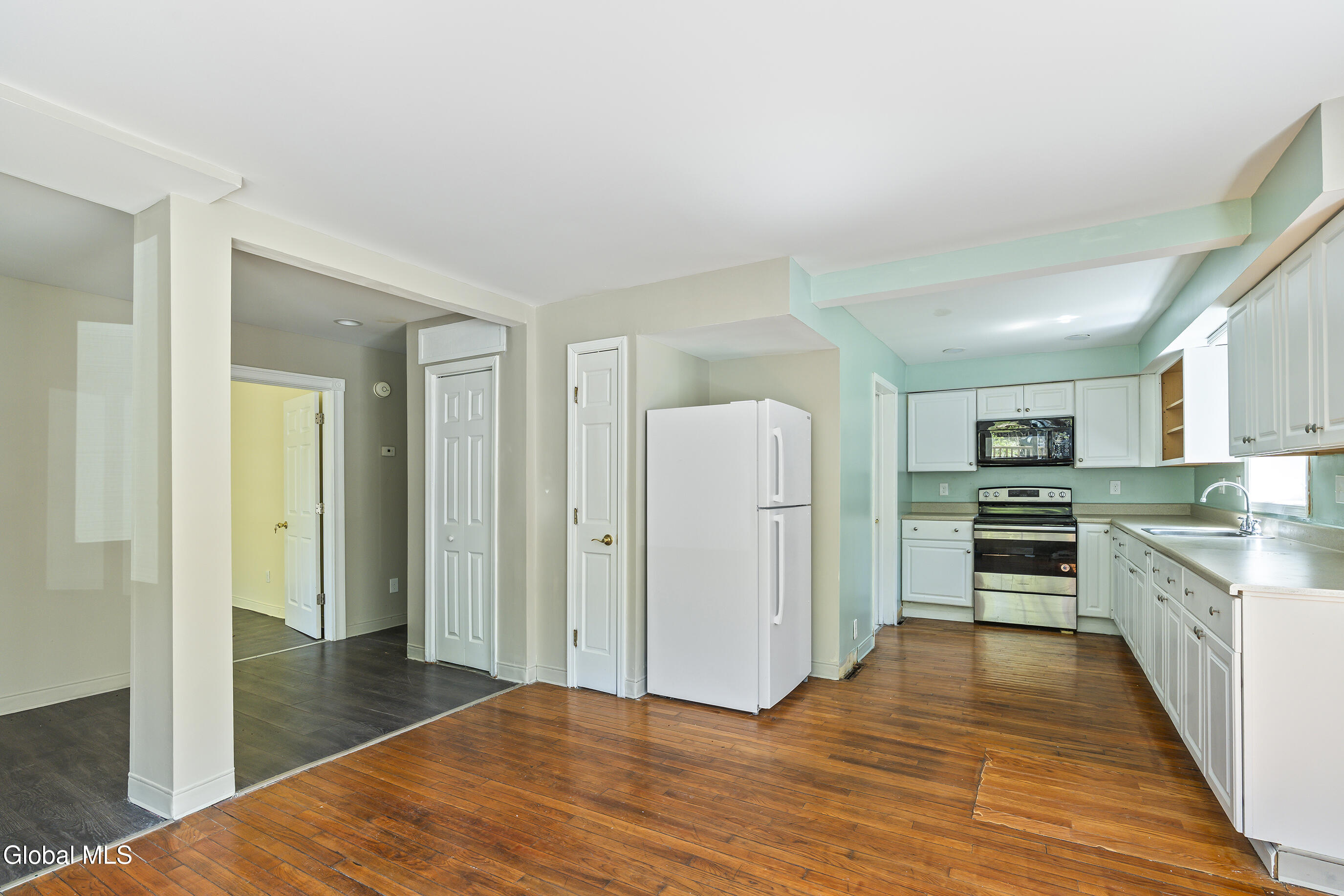 51 Elm Street Troy NY 12180