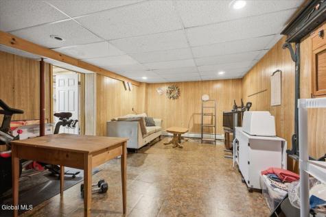 39 Algonquin Drive Queensbury NY 12804