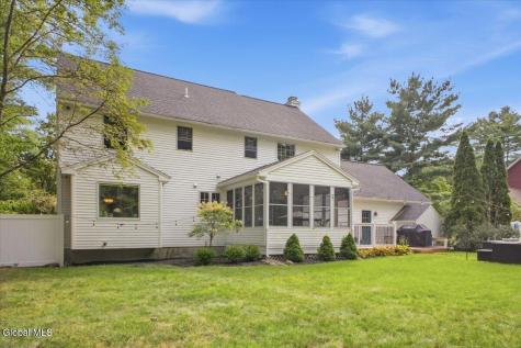 39 Algonquin Drive Queensbury NY 12804