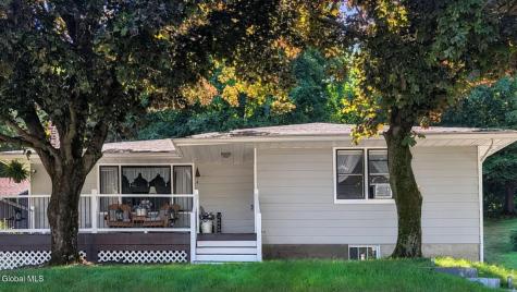 84 Worth Avenue Hudson NY 12534