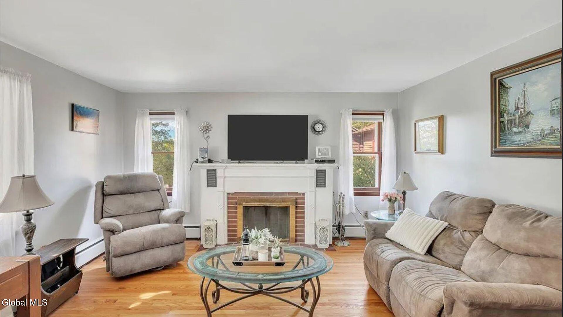84 Worth Avenue Hudson NY 12534