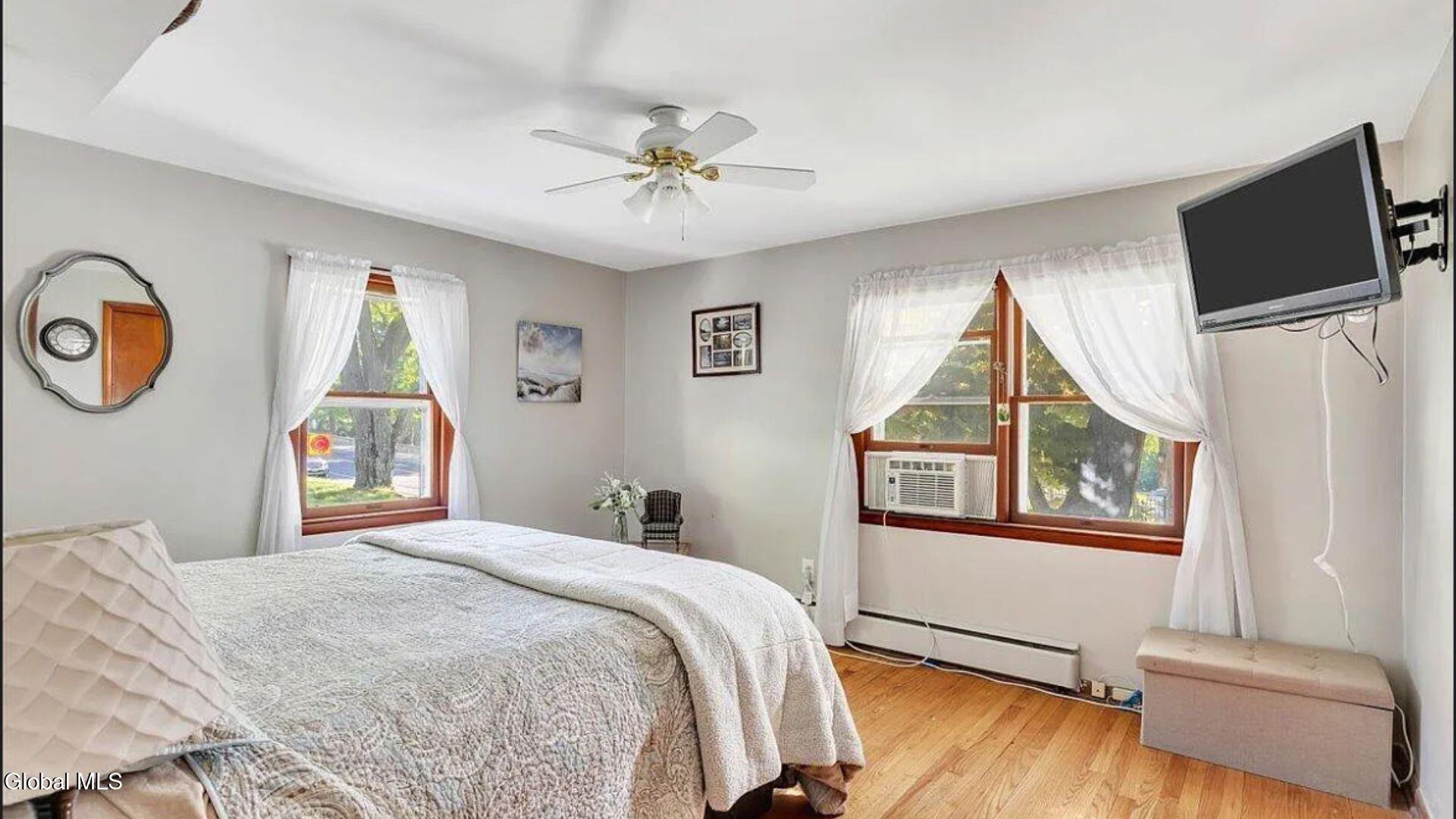 84 Worth Avenue Hudson NY 12534