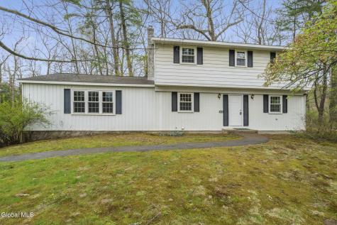 19 Glenwood Drive Ballston Lake NY 12019
