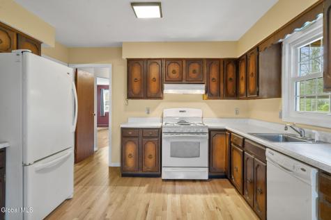 19 Glenwood Drive Ballston Lake NY 12019
