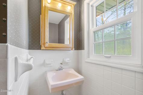 19 Glenwood Drive Ballston Lake NY 12019