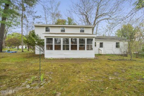19 Glenwood Drive Ballston Lake NY 12019