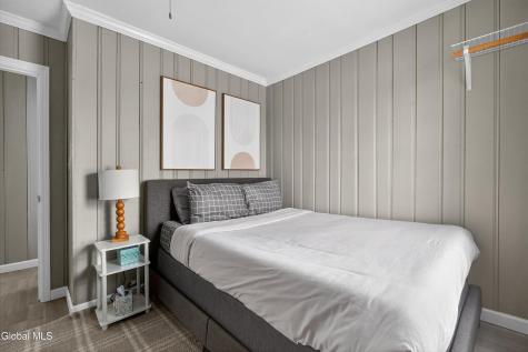 107 4th Street Saratoga Springs NY 12866