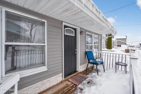 107 4th Street Saratoga Springs NY 12866