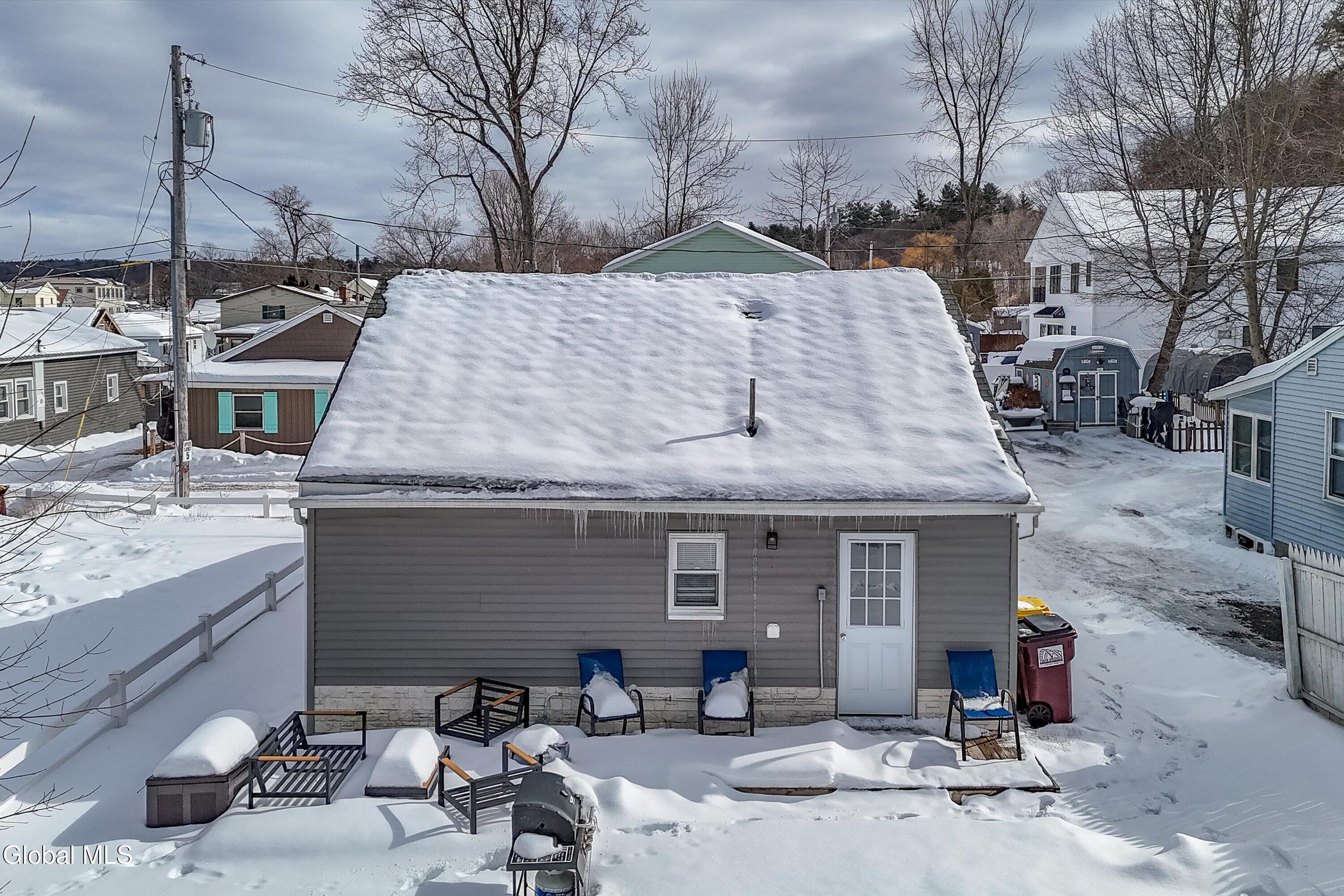 107 4th Street Saratoga Springs NY 12866