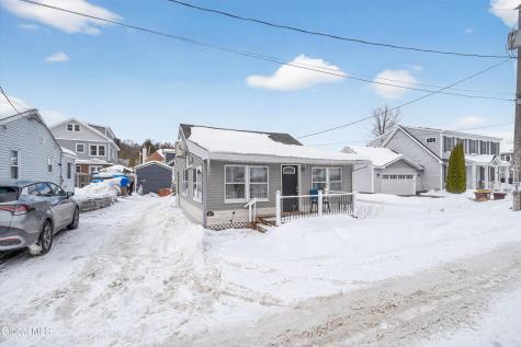 107 4th Street Saratoga Springs NY 12866