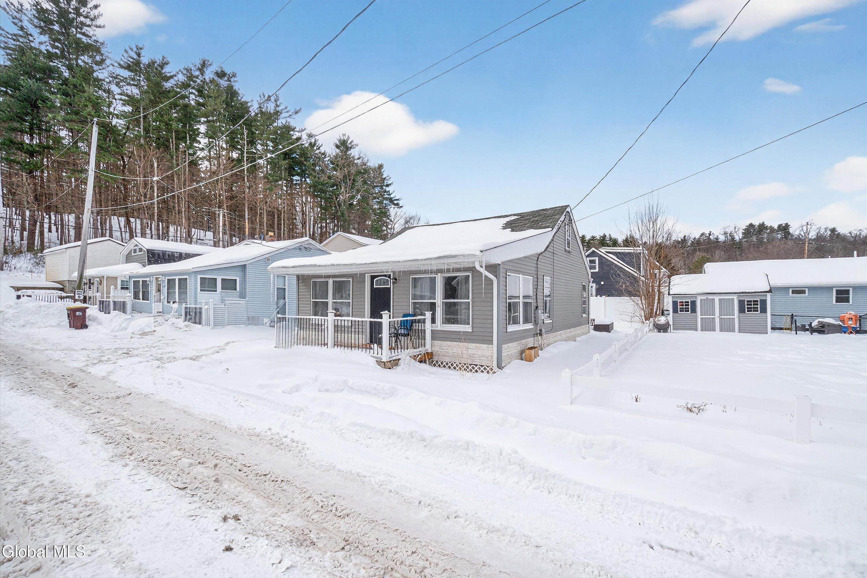 107 4th Street Saratoga Springs NY 12866