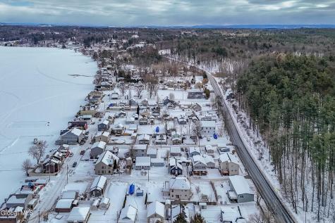 107 4th Street Saratoga Springs NY 12866