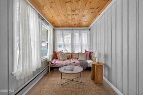 107 4th Street Saratoga Springs NY 12866