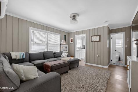 107 4th Street Saratoga Springs NY 12866