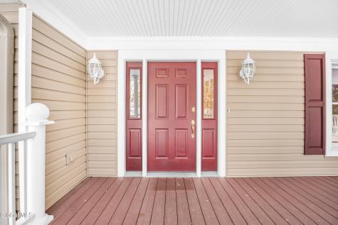 6 Bishops Court Queensbury NY 12804