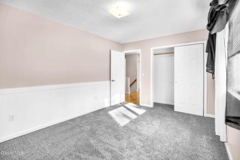 6 Bishops Court Queensbury NY 12804