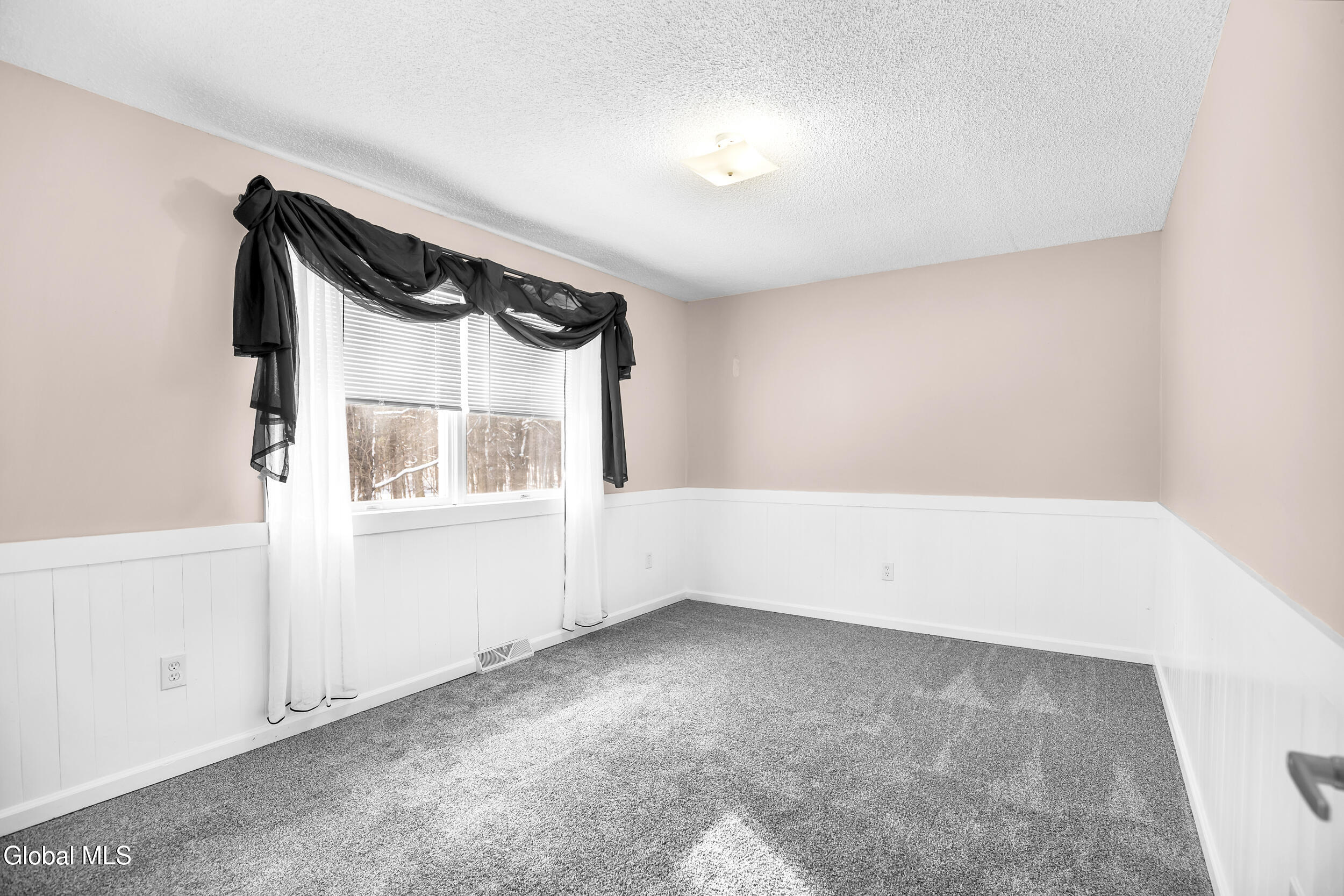 6 Bishops Court Queensbury NY 12804
