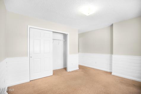 6 Bishops Court Queensbury NY 12804