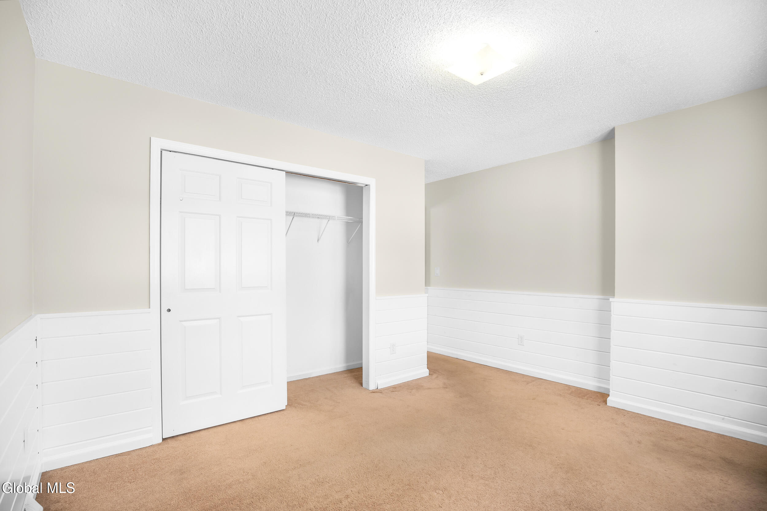 6 Bishops Court Queensbury NY 12804