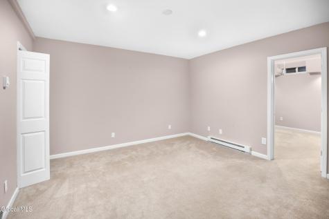 6 Bishops Court Queensbury NY 12804