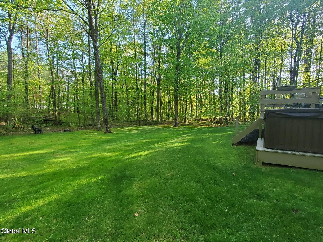 6 Bishops Court Queensbury NY 12804