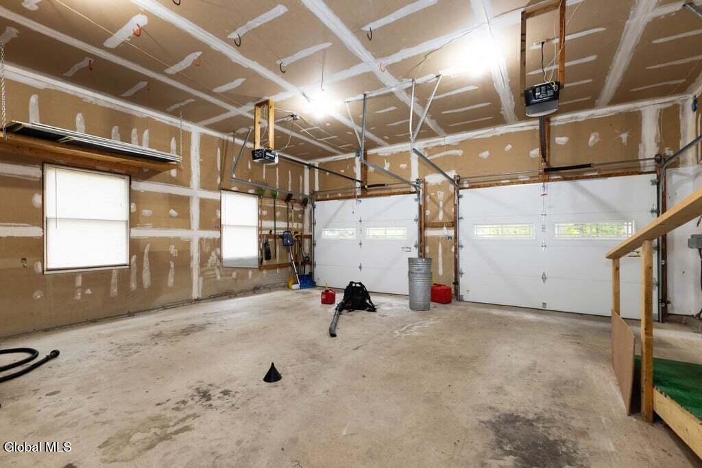 6 Bishops Court Queensbury NY 12804