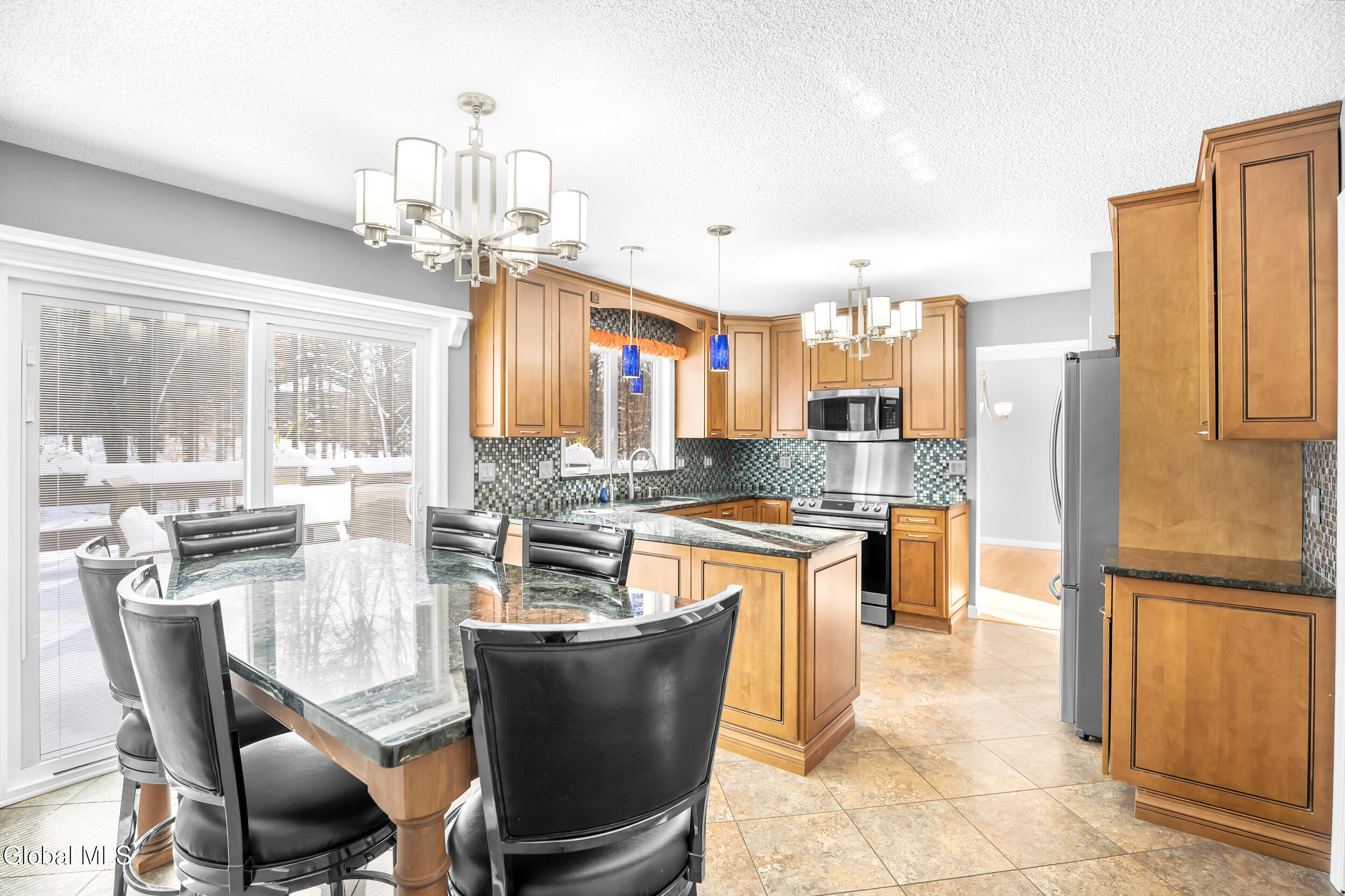6 Bishops Court Queensbury NY 12804