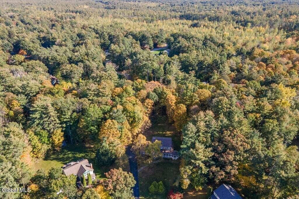 6 Bishops Court Queensbury NY 12804