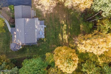 6 Bishops Court Queensbury NY 12804