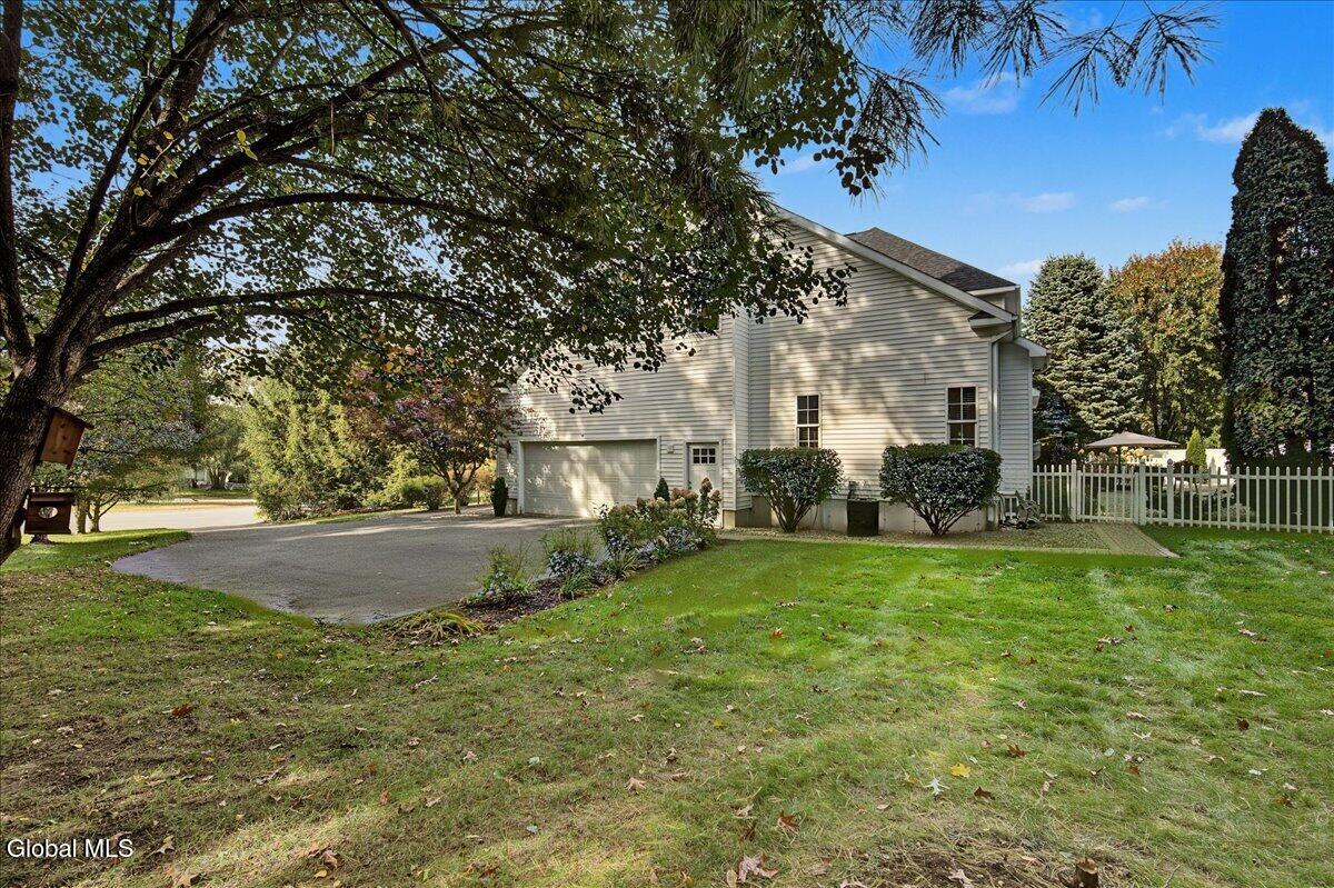 75 Hoffman Court Ballston Spa NY 12020